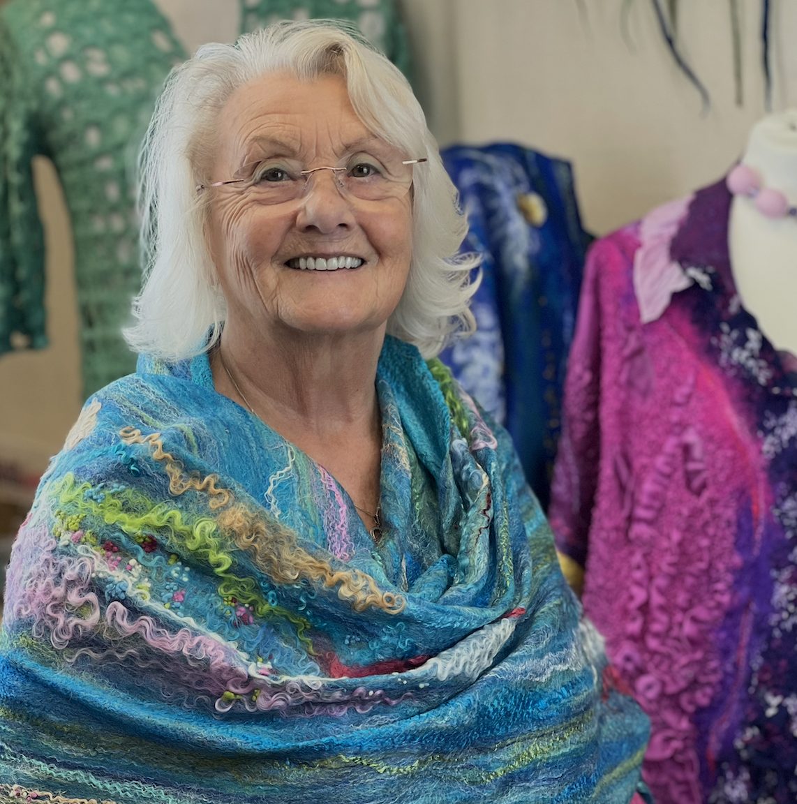Cobweb Shawl: Wet Felting felting workshop at Wool & Silk Art Studio