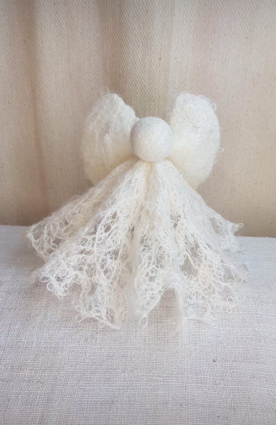 Christmas Angel felting workshop at Wool & Silk Art Studio